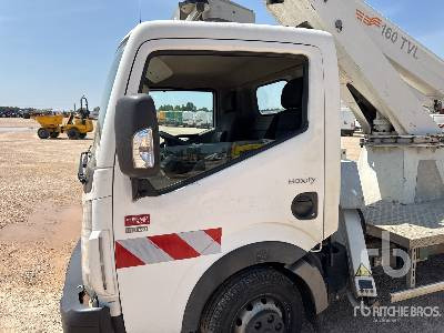 RENAULT MAXITY 140 DXI 2016 Comilev EN160TVL 16 m on C ... - Camión con plataforma elevadora: foto 5 RENAULT MAXITY 140 DXI 2016 Comilev EN160TVL 16 m on C ... - Camión con plataforma elevadora: foto 5