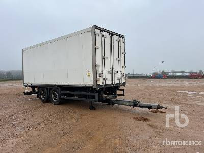SCHMITZ ZK018 T/A Remorque Fourgon 2 Essieux - Semirremolque caja cerrada: foto 4 SCHMITZ ZK018 T/A Remorque Fourgon 2 Essieux - Semirremolque caja cerrada: foto 4