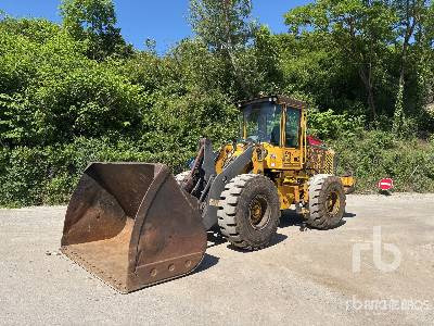 VOLVO L90E Chargeuse Sur Pneus (Inoperable) - Cargadora de ruedas: foto 1 VOLVO L90E Chargeuse Sur Pneus (Inoperable) - Cargadora de ruedas: foto 1