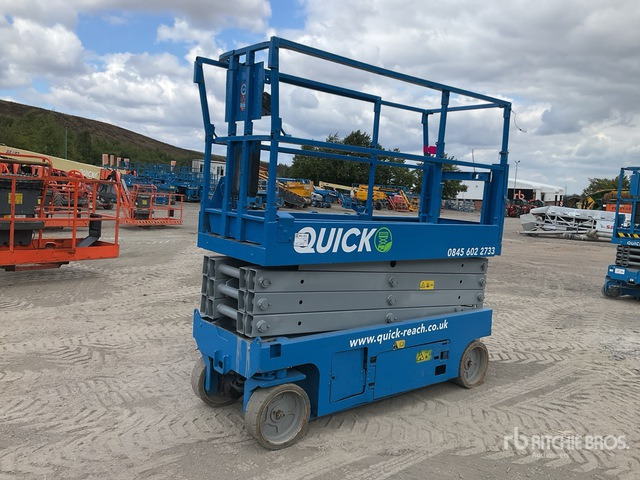 Plataforma de tijeras 2014 Genie GS2632 Electric Scissor Lift: foto 1