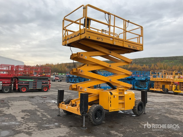 2014 Haulotte H15SDX 4x4 Diesel Scissor Lift - Plataforma de tijeras: foto 2 2014 Haulotte H15SDX 4x4 Diesel Scissor Lift - Plataforma de tijeras: foto 2