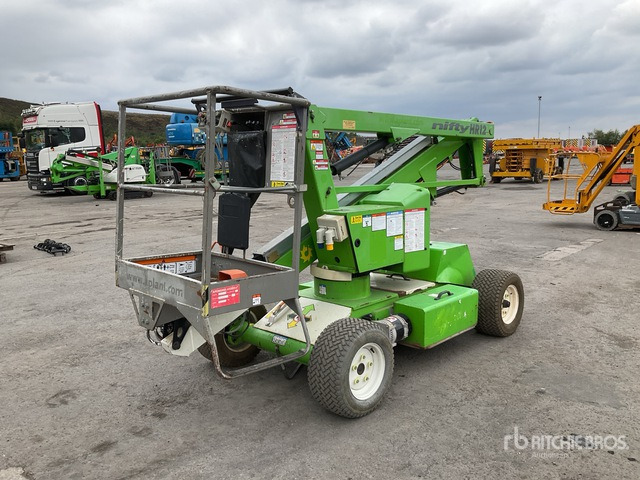2015 Nifty-Lift HR12NDE 2WD Hybrid Articulating Boom Lift - Plataforma articulada: foto 4 2015 Nifty-Lift HR12NDE 2WD Hybrid Articulating Boom Lift - Plataforma articulada: foto 4