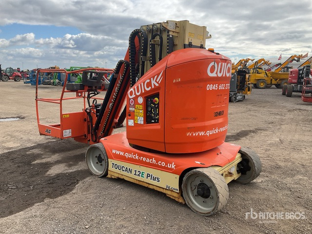 2016 JLG Toucan 12E Plus Vertical Mast Lift - Plataforma de mástil vertical: foto 2 2016 JLG Toucan 12E Plus Vertical Mast Lift - Plataforma de mástil vertical: foto 2