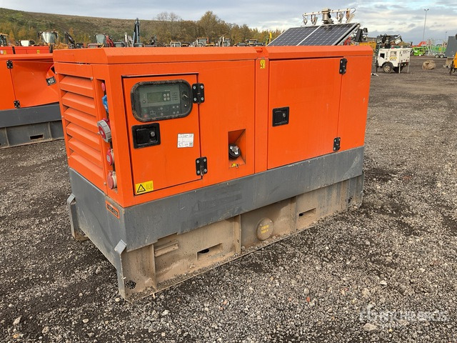 2017 Atlas Copco QAS40 40 kVA Skid-Mounted Generator Set - Generador industriale: foto 1 2017 Atlas Copco QAS40 40 kVA Skid-Mounted Generator Set - Generador industriale: foto 1