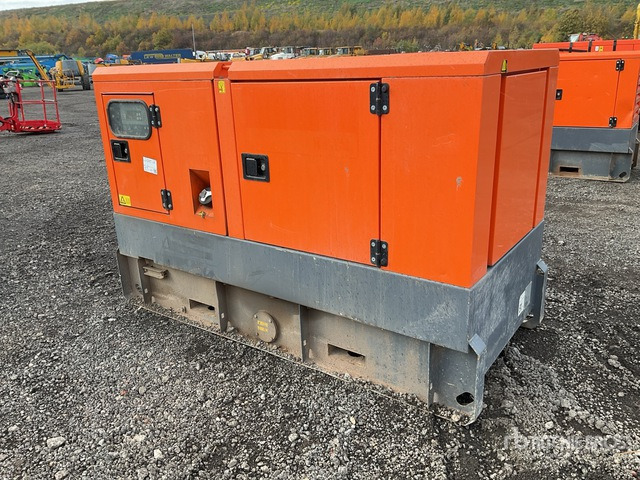 2017 Atlas Copco QAS40 40 kVA Skid-Mounted Generator Set - Generador industriale: foto 3 2017 Atlas Copco QAS40 40 kVA Skid-Mounted Generator Set - Generador industriale: foto 3
