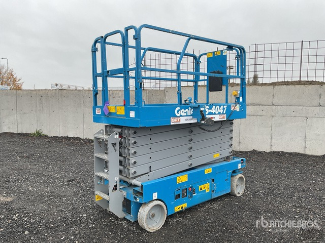 2019 Genie GS4047 2019 Genie GS4047 Scissor Lift Scissor Lift - Plataforma de tijeras: foto 2 2019 Genie GS4047 2019 Genie GS4047 Scissor Lift Scissor Lift - Plataforma de tijeras: foto 2