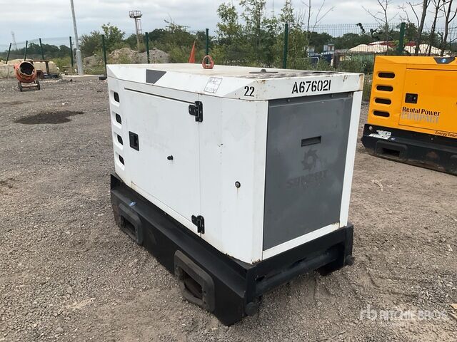 Sdmo R22 Generator Set - Generador industriale: foto 1 Sdmo R22 Generator Set - Generador industriale: foto 1