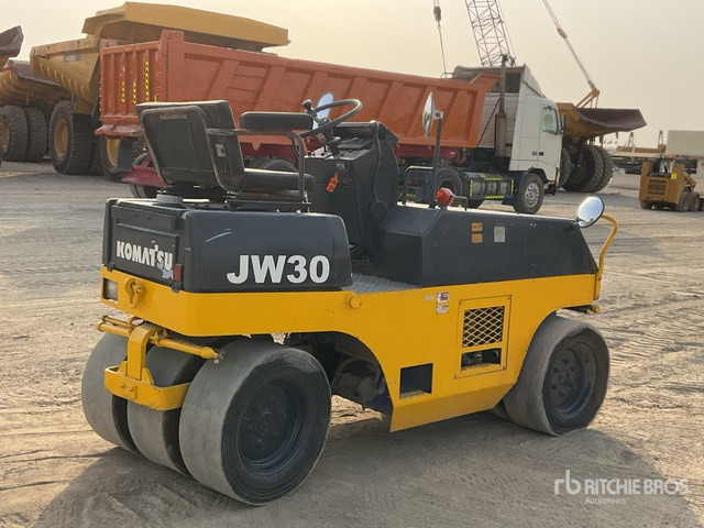 1996 Komatsu JW30-2 7 Wheel Pneumatic Roller - Rodillo de neumáticos: foto 3 1996 Komatsu JW30-2 7 Wheel Pneumatic Roller - Rodillo de neumáticos: foto 3