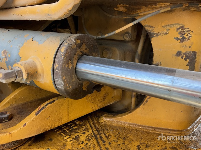 2004 Cat 740 - Dúmper articulado: foto 5 2004 Cat 740 - Dúmper articulado: foto 5