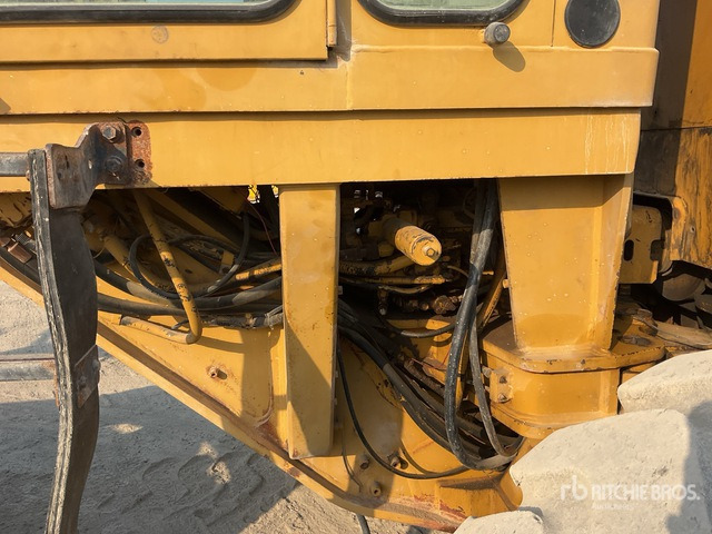 2005 Cat 14H - Grader: foto 5 2005 Cat 14H - Grader: foto 5