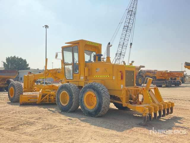 2008 Komatsu GD705A-4 Motor Grader - Grader: foto 2 2008 Komatsu GD705A-4 Motor Grader - Grader: foto 2