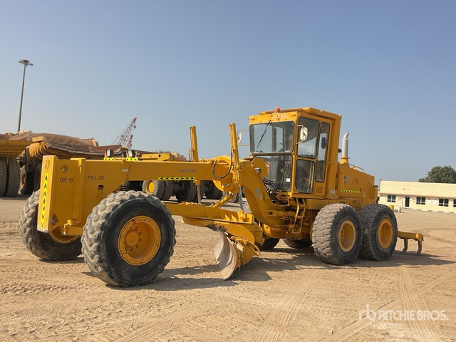 2008 Komatsu GD705A-4 Motor Grader - Grader: foto 1 2008 Komatsu GD705A-4 Motor Grader - Grader: foto 1