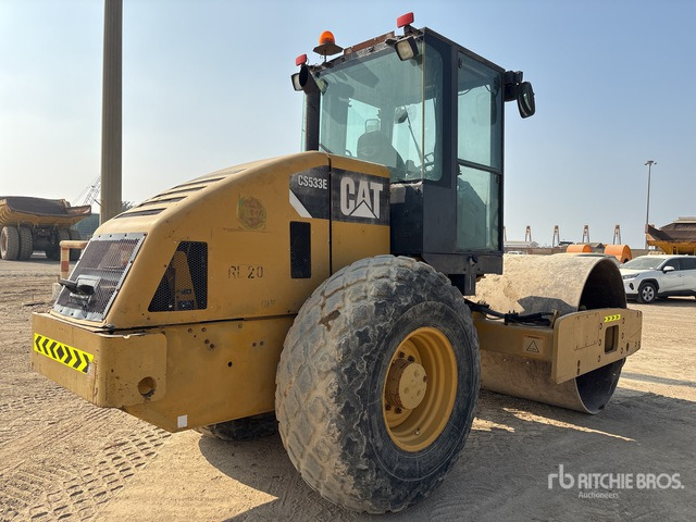 2012 Cat CS-533E Smooth Drum Compactor - Compactador: foto 3 2012 Cat CS-533E Smooth Drum Compactor - Compactador: foto 3
