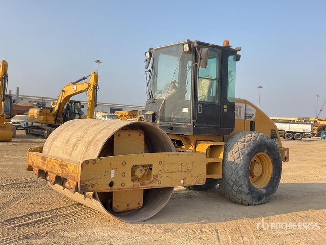 2012 Cat CS-533E Smooth Drum Compactor - Compactador: foto 1 2012 Cat CS-533E Smooth Drum Compactor - Compactador: foto 1