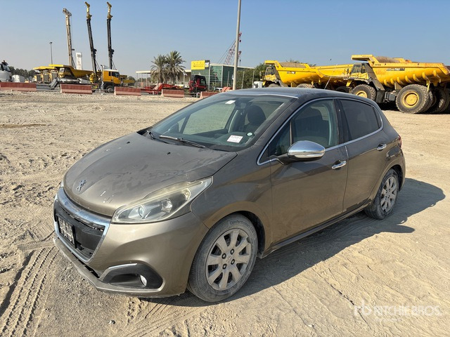 2017 Peugeot 208 Automobile - Coche: foto 1 2017 Peugeot 208 Automobile - Coche: foto 1