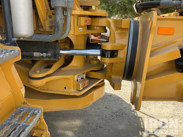 2018 Cat 745 - Dúmper articulado: foto 5 2018 Cat 745 - Dúmper articulado: foto 5