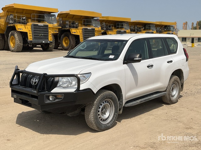 2018 Toyota Prado TX 150L 4x4 SUV - SUV/ Todoterreno: foto 2 2018 Toyota Prado TX 150L 4x4 SUV - SUV/ Todoterreno: foto 2
