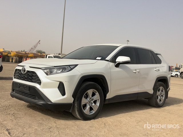 2019 Toyota RAV4 4WD SUV - SUV/ Todoterreno: foto 2 2019 Toyota RAV4 4WD SUV - SUV/ Todoterreno: foto 2