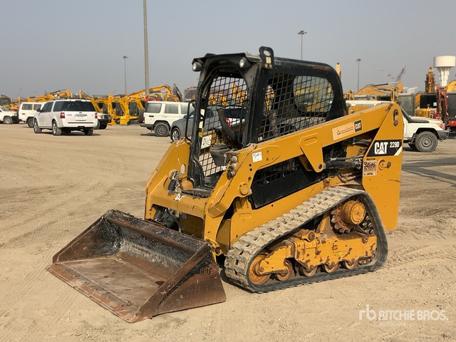2020 Cat 239D - Minicargadora de cadenas: foto 2 2020 Cat 239D - Minicargadora de cadenas: foto 2
