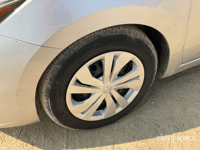 2020 Nissan Versa Automobile - Coche: foto 5 2020 Nissan Versa Automobile - Coche: foto 5