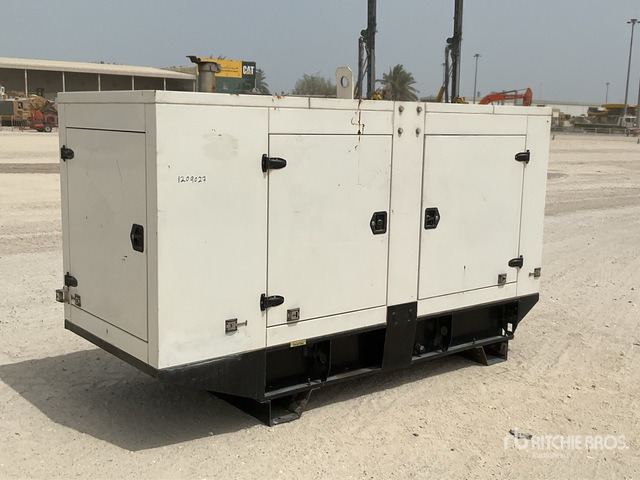 2021 Cat DE110E2 113 kVA Skid-Mounted Generator Set - Generador industriale: foto 4 2021 Cat DE110E2 113 kVA Skid-Mounted Generator Set - Generador industriale: foto 4