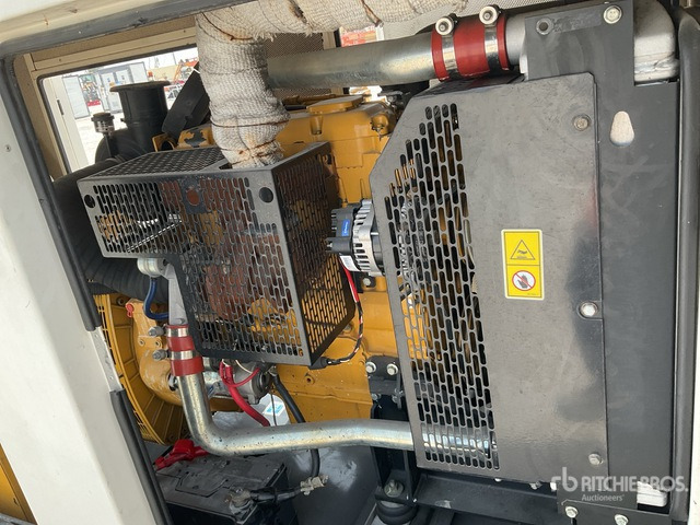 2021 Cat DE110E2 113 kVA Skid-Mounted Generator Set - Generador industriale: foto 5 2021 Cat DE110E2 113 kVA Skid-Mounted Generator Set - Generador industriale: foto 5