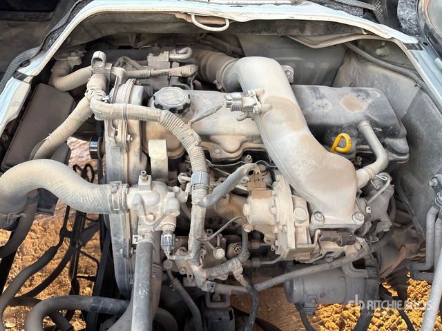 2018 Toyota Hiace 4x2 16-Seat Mini Bus - Autobús: foto 5 2018 Toyota Hiace 4x2 16-Seat Mini Bus - Autobús: foto 5