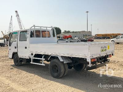 ISUZU QINGLING NKR 4x2 Crew Cab - Camión caja abierta: foto 2 ISUZU QINGLING NKR 4x2 Crew Cab - Camión caja abierta: foto 2