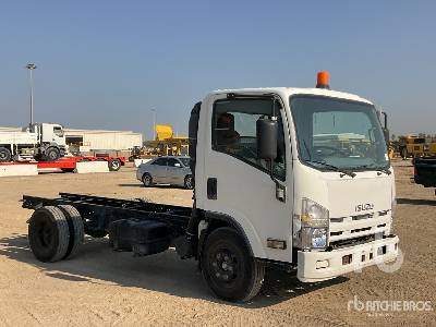 ISUZU REWARD NP 4x2 - Camión chasis: foto 4 ISUZU REWARD NP 4x2 - Camión chasis: foto 4