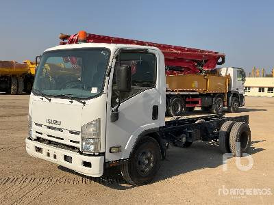 ISUZU REWARD NP 4x2 - Camión chasis: foto 1 ISUZU REWARD NP 4x2 - Camión chasis: foto 1