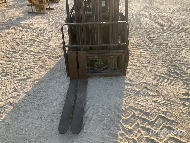 Toyota 7FBEU20 Electric Forklift - Carretilla elevadora eléctrica: foto 4 Toyota 7FBEU20 Electric Forklift - Carretilla elevadora eléctrica: foto 4