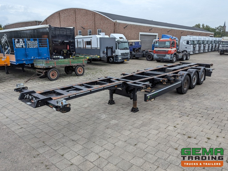 CIMC CIMC Silvergreen SC03 3-Assen SAF LiftAxle - DiscBrakes - 1x 20FT 2x 20FT 30FT 40FT - 5250KG (O1988) - Semirremolque portacontenedore/ Intercambiable: foto 1 CIMC CIMC Silvergreen SC03 3-Assen SAF LiftAxle - DiscBrakes - 1x 20FT 2x 20FT 30FT 40FT - 5250KG (O1988) - Semirremolque portacontenedore/ Intercambiable: foto 1