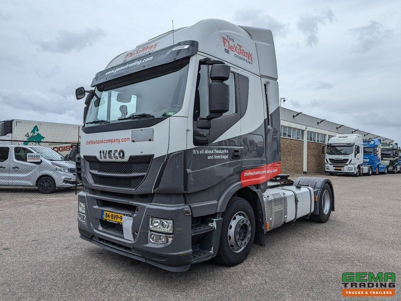 Iveco Stralis 420 Hi-Way 4x2 Euro6A - Dubbele tanks - Rema - 08/2025 APK - Cabeza tractora: foto 1 Iveco Stralis 420 Hi-Way 4x2 Euro6A - Dubbele tanks - Rema - 08/2025 APK - Cabeza tractora: foto 1