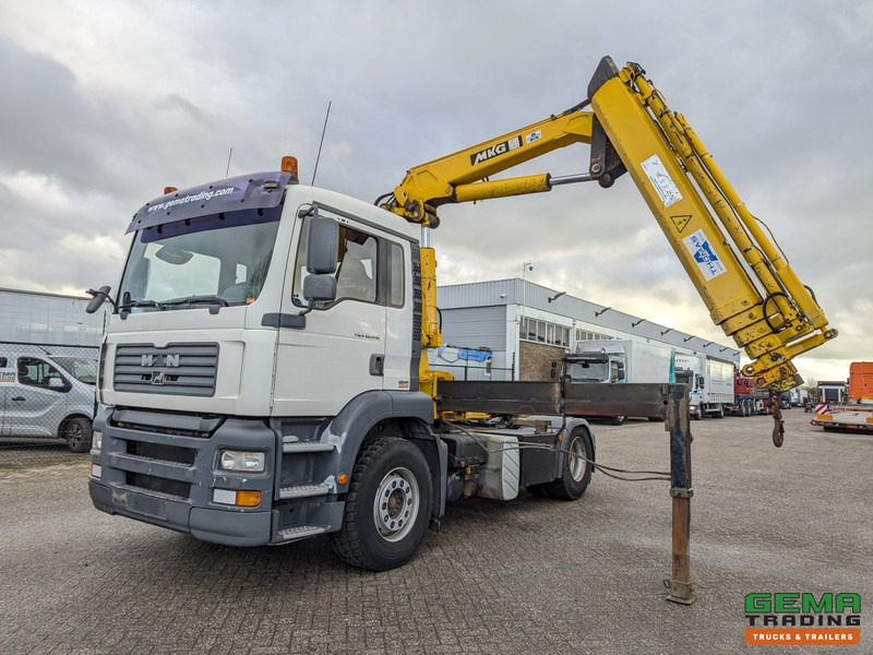 MAN TGA 18.410 4x2 LX Euro3 - MKG HLK225HP 4510KG - RadioGrafisch - Cabeza tractora: foto 1 MAN TGA 18.410 4x2 LX Euro3 - MKG HLK225HP 4510KG - RadioGrafisch - Cabeza tractora: foto 1