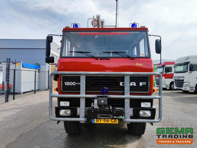 DAF FAV 1800 DHTD 360 4x4 Dubbel Cab (10 pers) Ziegler TS10 LD2800 HD265 T2000 - TopCondition! (V484) - Camión de bomberos: foto 5 DAF FAV 1800 DHTD 360 4x4 Dubbel Cab (10 pers) Ziegler TS10 LD2800 HD265 T2000 - TopCondition! (V484) - Camión de bomberos: foto 5
