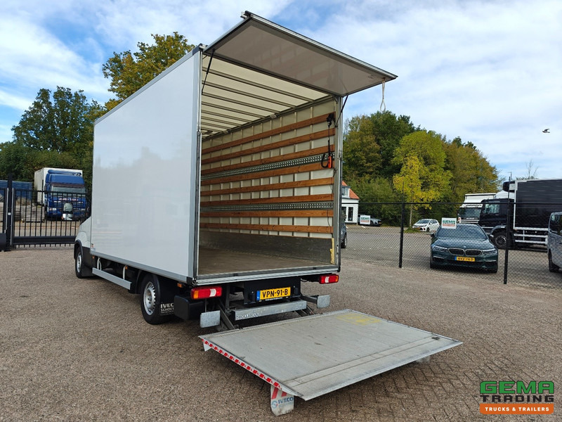 Iveco 35S18 Hi-Matic 4x2 Dagcab Euro6E - Gesloten Bak 4.2M - Laadklep 1000KG - Navi - 03/2026 APK - Furgoneta caja cerrada: foto 5 Iveco 35S18 Hi-Matic 4x2 Dagcab Euro6E - Gesloten Bak 4.2M - Laadklep 1000KG - Navi - 03/2026 APK - Furgoneta caja cerrada: foto 5