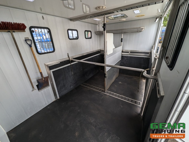 MAN TGL 12.250 4x2 Euro5 EEV RC HorseTruck - 2a3 Paards - 135.000km - MARGE (V821) - Camión para caballos: foto 5 MAN TGL 12.250 4x2 Euro5 EEV RC HorseTruck - 2a3 Paards - 135.000km - MARGE (V821) - Camión para caballos: foto 5