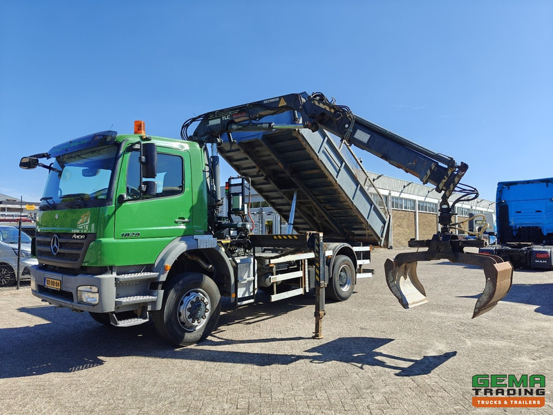 Mercedes-Benz AXOR 1829 AK 4x4 Dagcab Euro5 - Kipper + Terex 105.2 - RadioGrafisch - NaafReductie - Camión volquete, Camión grúa: foto 1 Mercedes-Benz AXOR 1829 AK 4x4 Dagcab Euro5 - Kipper + Terex 105.2 - RadioGrafisch - NaafReductie - Camión volquete, Camión grúa: foto 1
