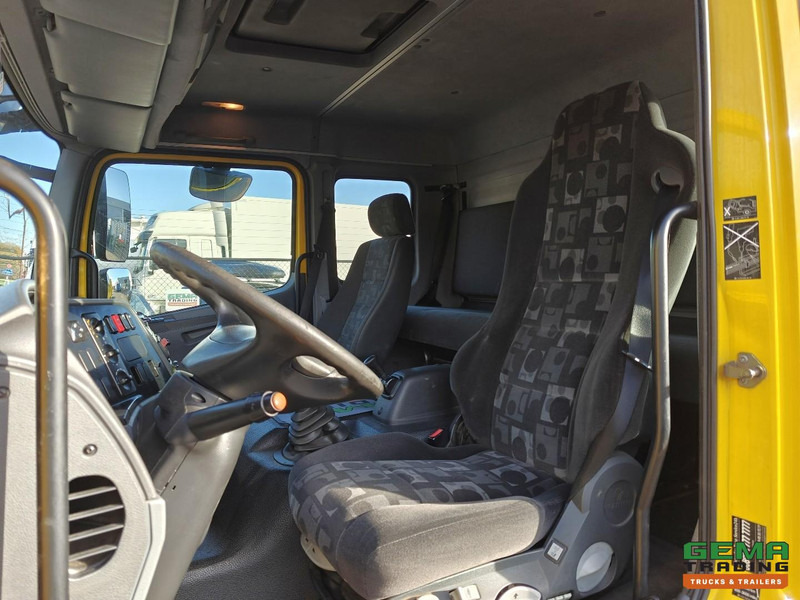 Leasing de Mercedes-Benz Atego 1224 L 4x2 Dagcabine Euro5 6CIL - Eurotechniek 4T + Lier 3.6T + Bril 2000kg Mercedes-Benz Atego 1224 L 4x2 Dagcabine Euro5 6CIL - Eurotechniek 4T + Lier 3.6T + Bril 2000kg: foto 16