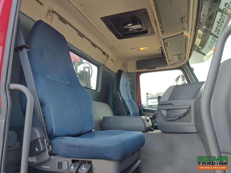 Camión volquete Terberg FM2000-T 8x8/6 Dagcab Euro5 - Kipper 20m³ - Milieu Kleppen - NaafReductie- LuchtGeveerd - 07/2026 APK: foto 18