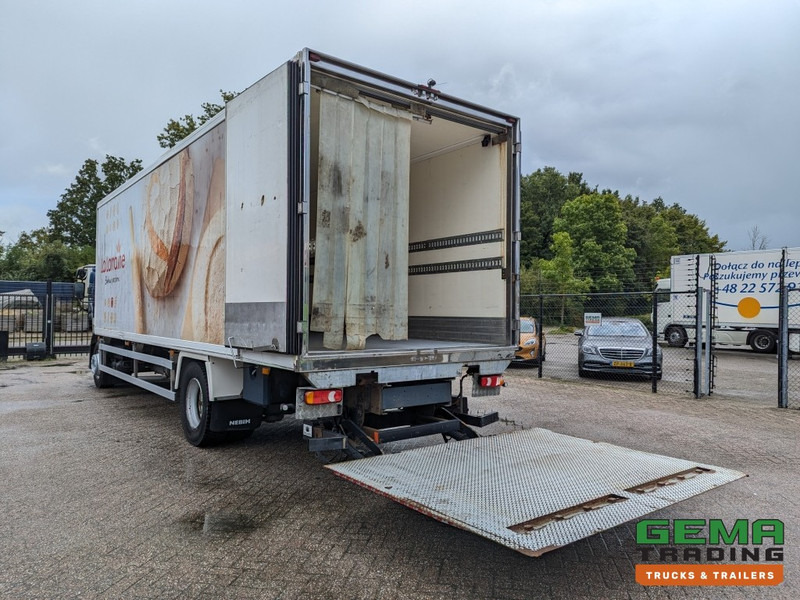 Volvo FL290 4x2 Dagcab Euro5 18T - Handgeschakeld - Koel-VriesBak 8.40M - Frigo Block - Laadklep 1500KG - Camión frigorífico: foto 4 Volvo FL290 4x2 Dagcab Euro5 18T - Handgeschakeld - Koel-VriesBak 8.40M - Frigo Block - Laadklep 1500KG - Camión frigorífico: foto 4