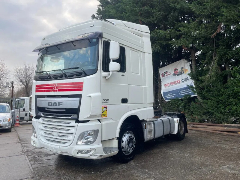 DAF XF 106.460 4X2 Tractor-unit Spring/Air Retarder Euro6 - Cabeza tractora: foto 2 DAF XF 106.460 4X2 Tractor-unit Spring/Air Retarder Euro6 - Cabeza tractora: foto 2
