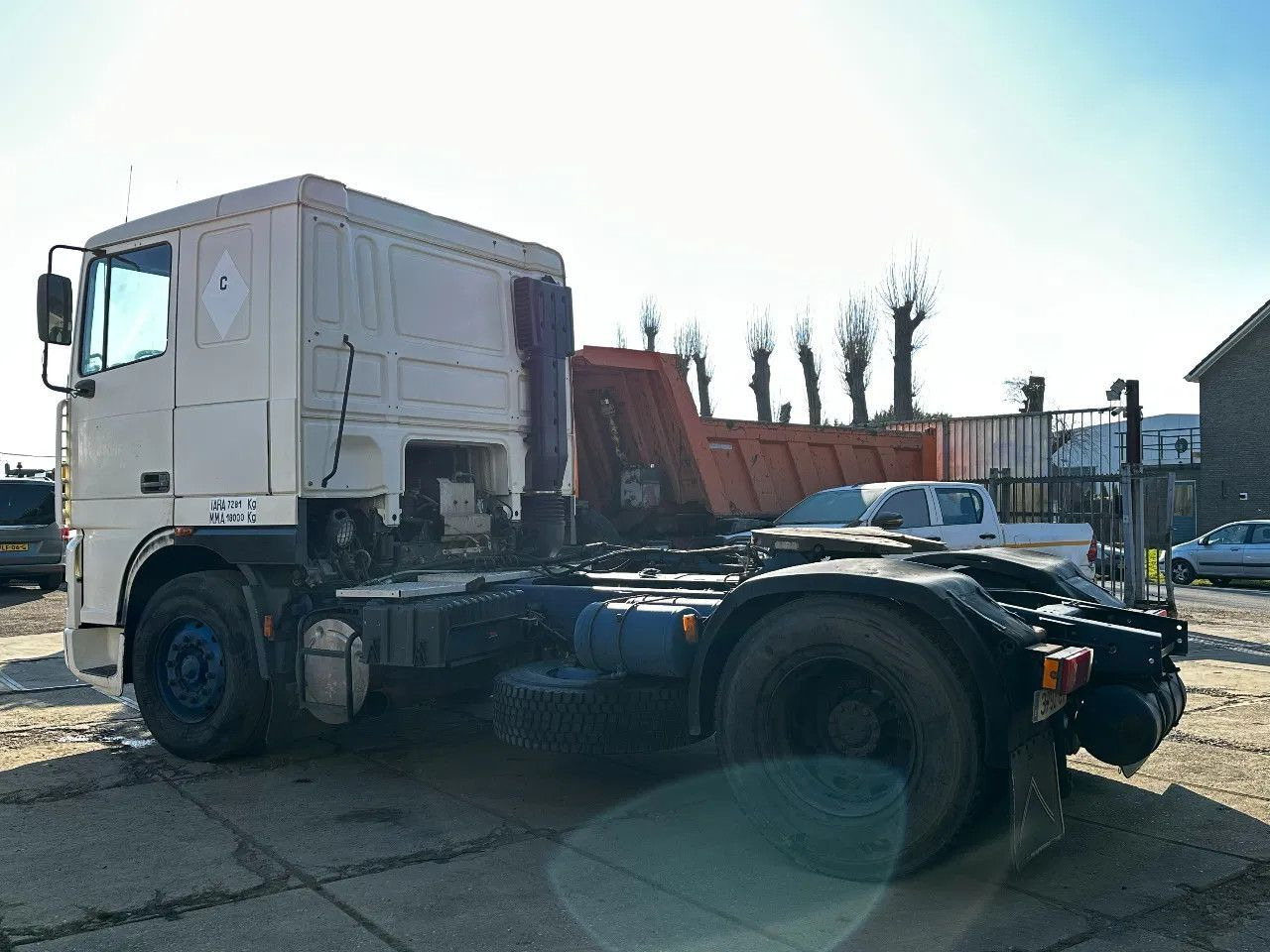 DAF XF 95.380 4X2 Tractor-unit Spring/Air ZF Manual DAF XF 95.380 4X2 Tractor-unit Spring/Air ZF Manual - Cabeza tractora: foto 3 DAF XF 95.380 4X2 Tractor-unit Spring/Air ZF Manual DAF XF 95.380 4X2 Tractor-unit Spring/Air ZF Manual - Cabeza tractora: foto 3