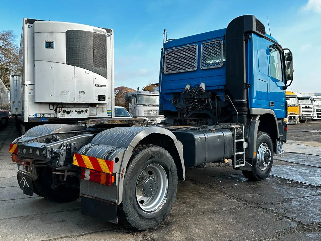 Mercedes-Benz Actros 2041 4X4 Tractor-Unit Spring/Spring Manua - Cabeza tractora: foto 4 Mercedes-Benz Actros 2041 4X4 Tractor-Unit Spring/Spring Manua - Cabeza tractora: foto 4