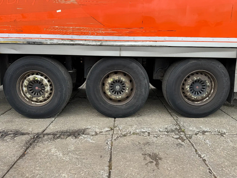Chereau 3 Axle FRIGO Carier Vector 1850 7CM Side H260cm - Semirremolque frigorífico: foto 5 Chereau 3 Axle FRIGO Carier Vector 1850 7CM Side H260cm - Semirremolque frigorífico: foto 5