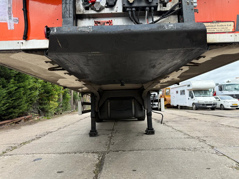 Chereau 3 Axle FRIGO Carier Vector 1850 7CM Side H260cm - Semirremolque frigorífico: foto 2 Chereau 3 Axle FRIGO Carier Vector 1850 7CM Side H260cm - Semirremolque frigorífico: foto 2