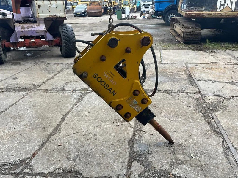 Soosan *NEW AND UNUSED* Soosan SB40 Hydraulic breaker - Implemento para Maquinaria de construcción: foto 2 Soosan *NEW AND UNUSED* Soosan SB40 Hydraulic breaker - Implemento para Maquinaria de construcción: foto 2