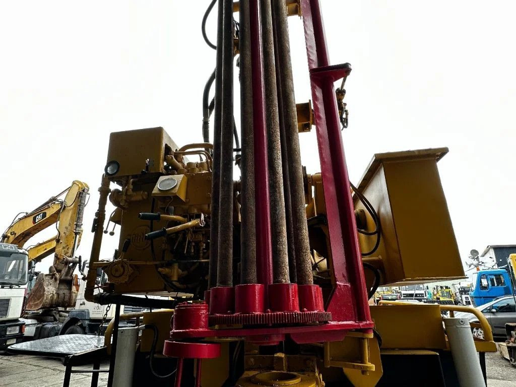 Mercedes-Benz 2028 4X4 DRILLING RIG WIRTH 250M I Mercedes-Benz 2028 4X4 DRILLING RIG WIRTH - Perforadora: foto 5 Mercedes-Benz 2028 4X4 DRILLING RIG WIRTH 250M I Mercedes-Benz 2028 4X4 DRILLING RIG WIRTH - Perforadora: foto 5