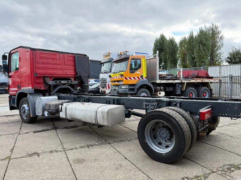 Mercedes-Benz Actros 1841 V6 4X2 Chassis MP2 Airco Low Cabine - Camión chasis: foto 3 Mercedes-Benz Actros 1841 V6 4X2 Chassis MP2 Airco Low Cabine - Camión chasis: foto 3