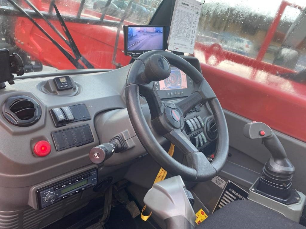 Manipulador telescópico Manitou MRT2550: foto 30 Manipulador telescópico Manitou MRT2550: foto 30